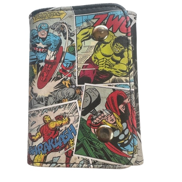 Marvel Comic Trifold Style Wallet - Picture 1 of 6